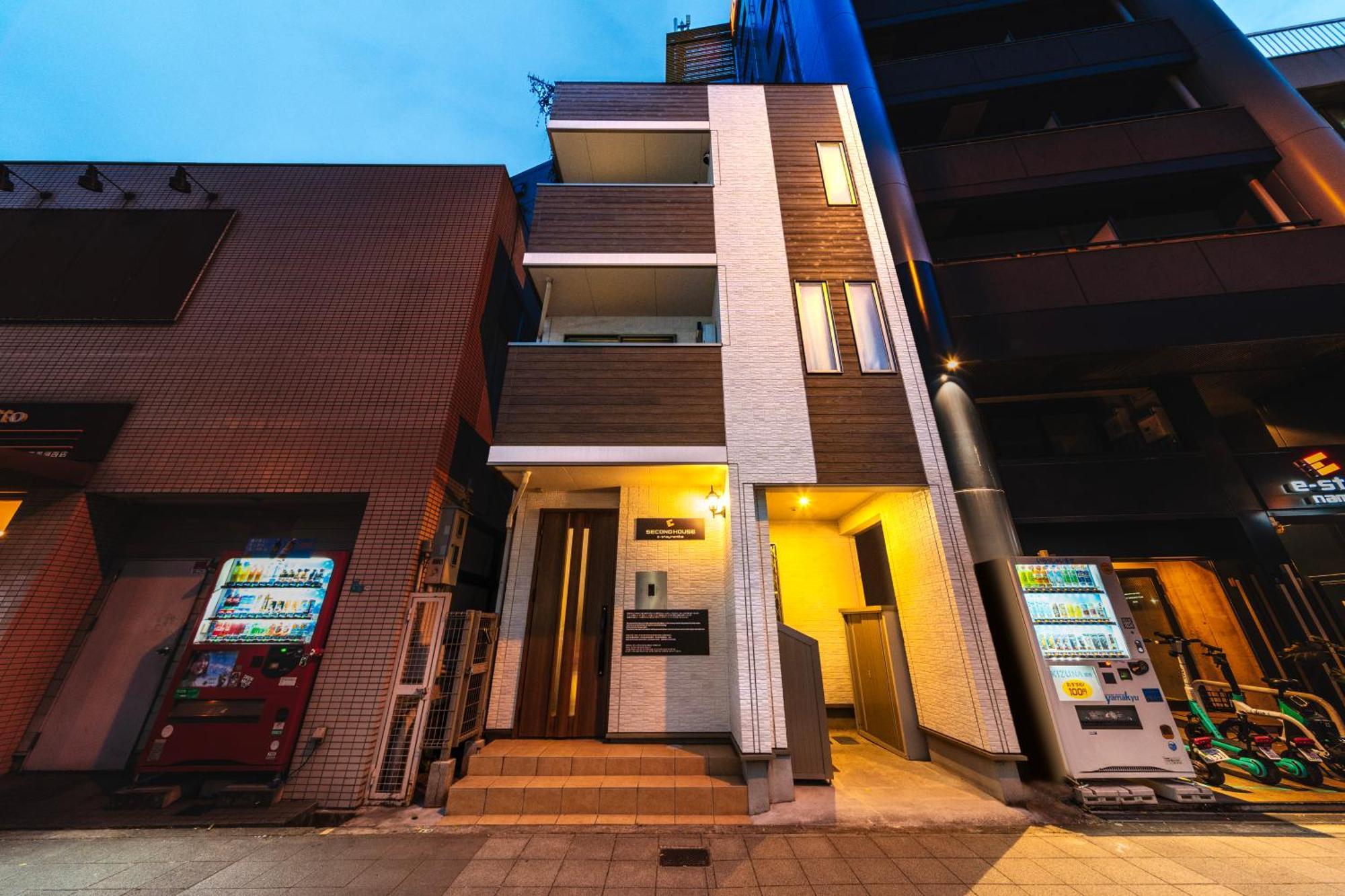 E-Stay Namba Osaka Exterior foto