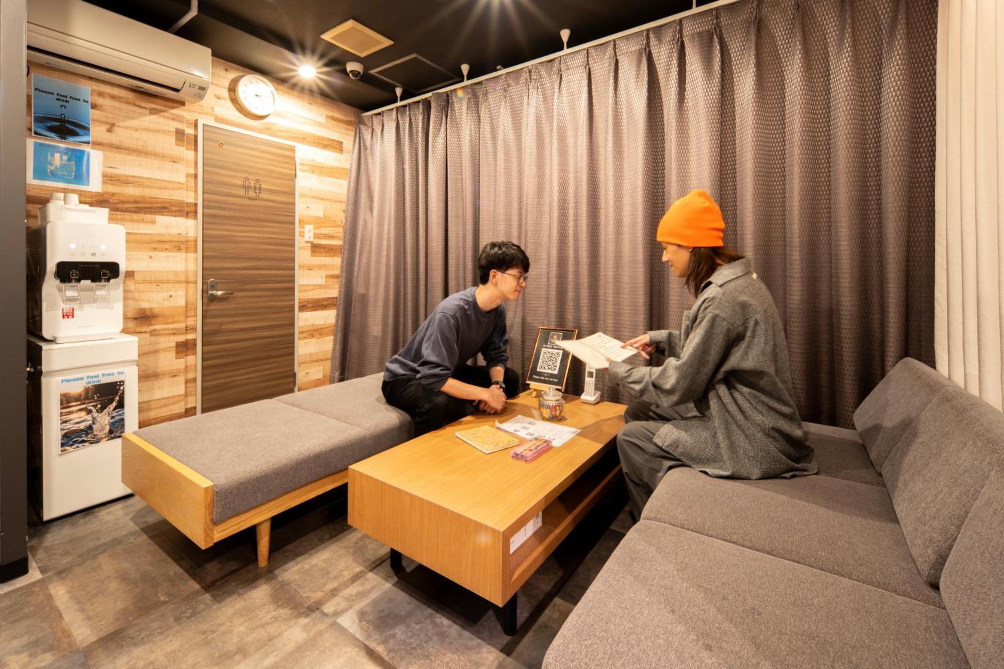 E-Stay Namba Osaka Exterior foto